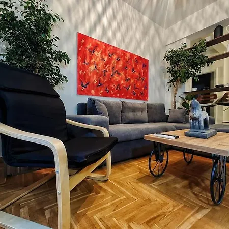 Apartment Modern & Stylish 2 Bedroom Near Acropolis
